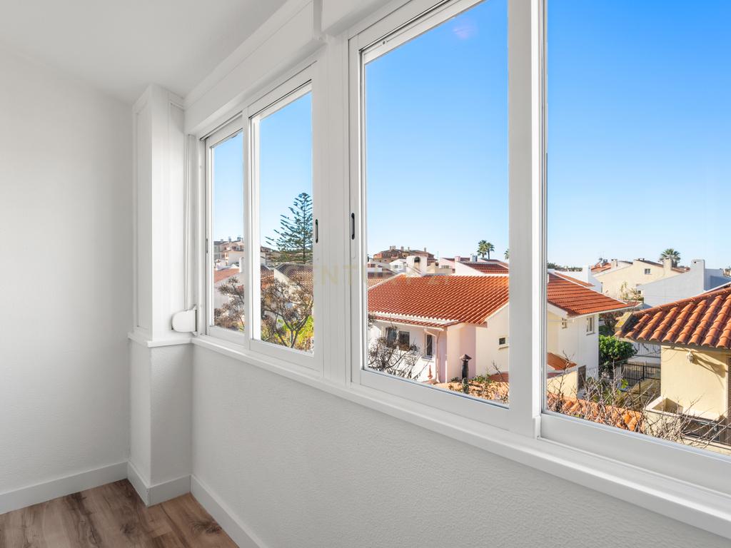 Apartamento Duplex de Luxo em Cascais! - Image 4