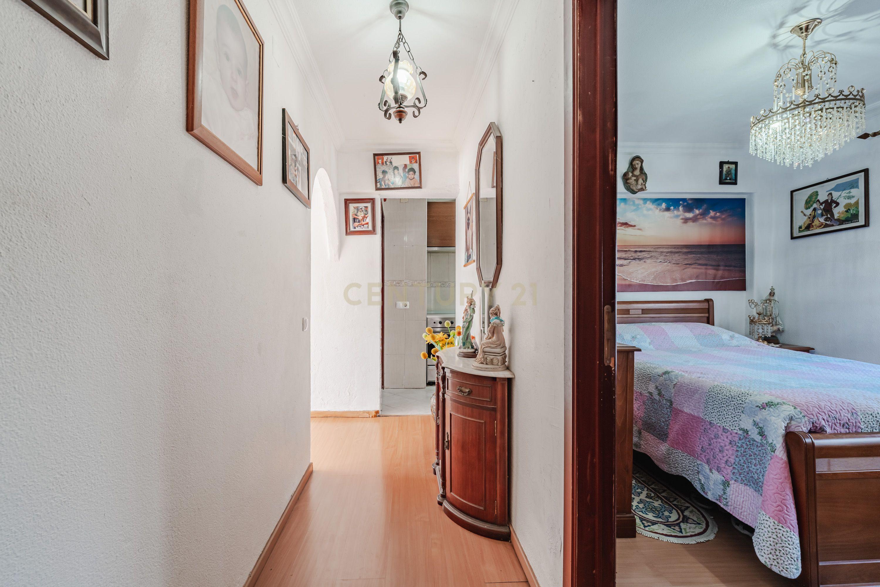 Fotografia 5 de Apartamento T2 à venda na Praceta Dom João IV