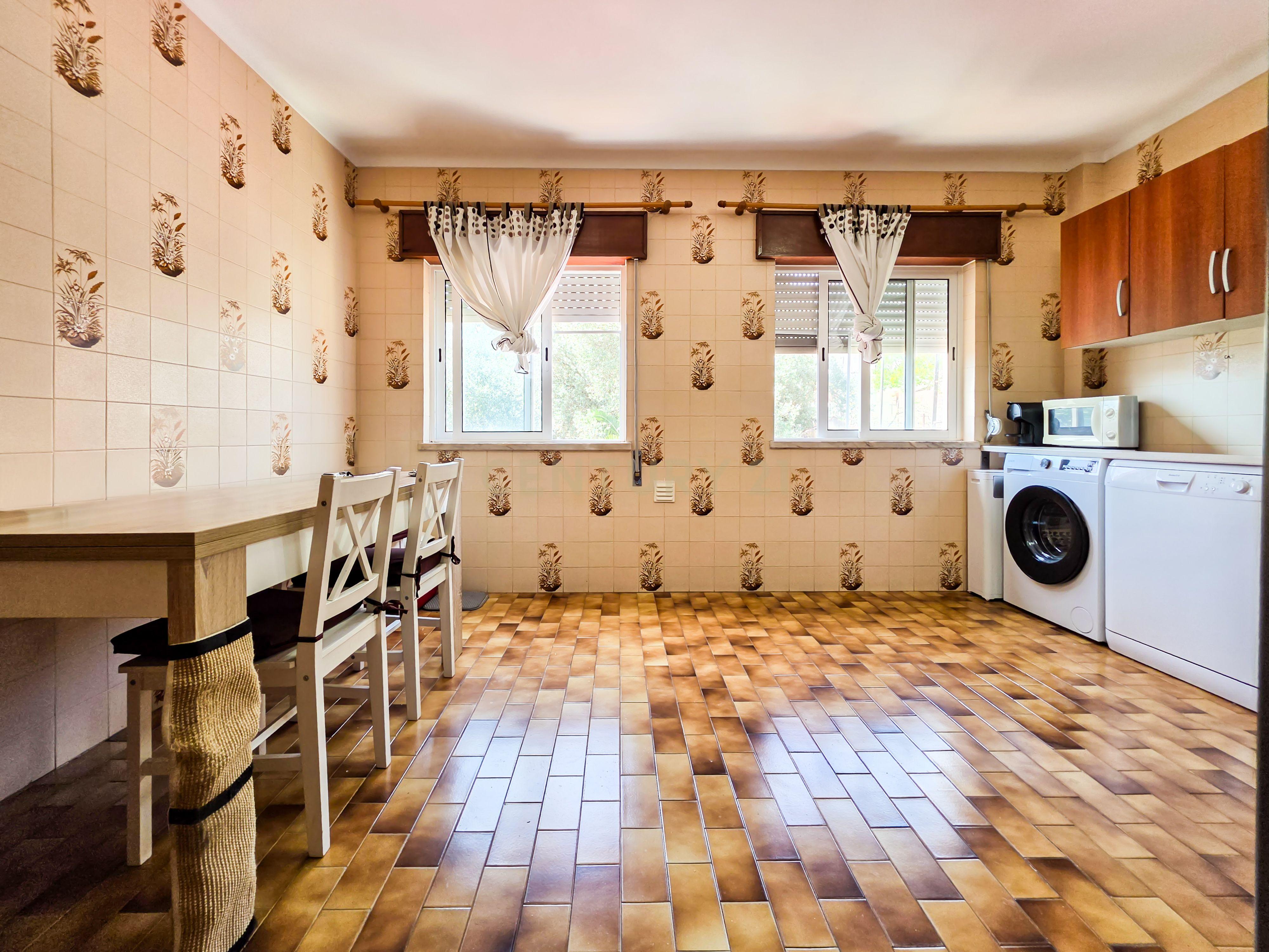 Fotografia 4 de Apartamento T2 em Setúbal com Vista e Localização Central