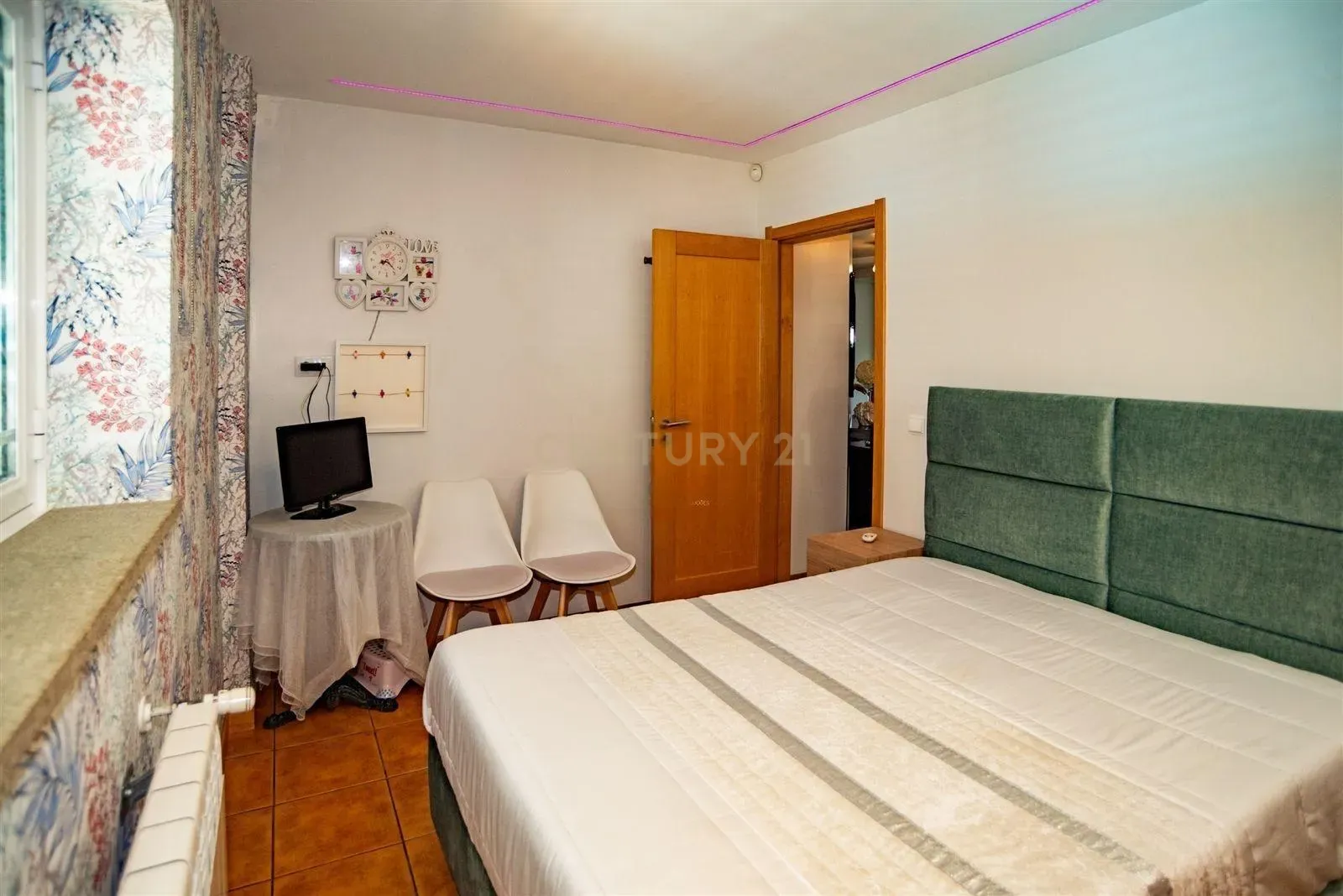 Moradia Isolada V4 com Piscina em Alpendorada – Oportunidade Única - Image 24