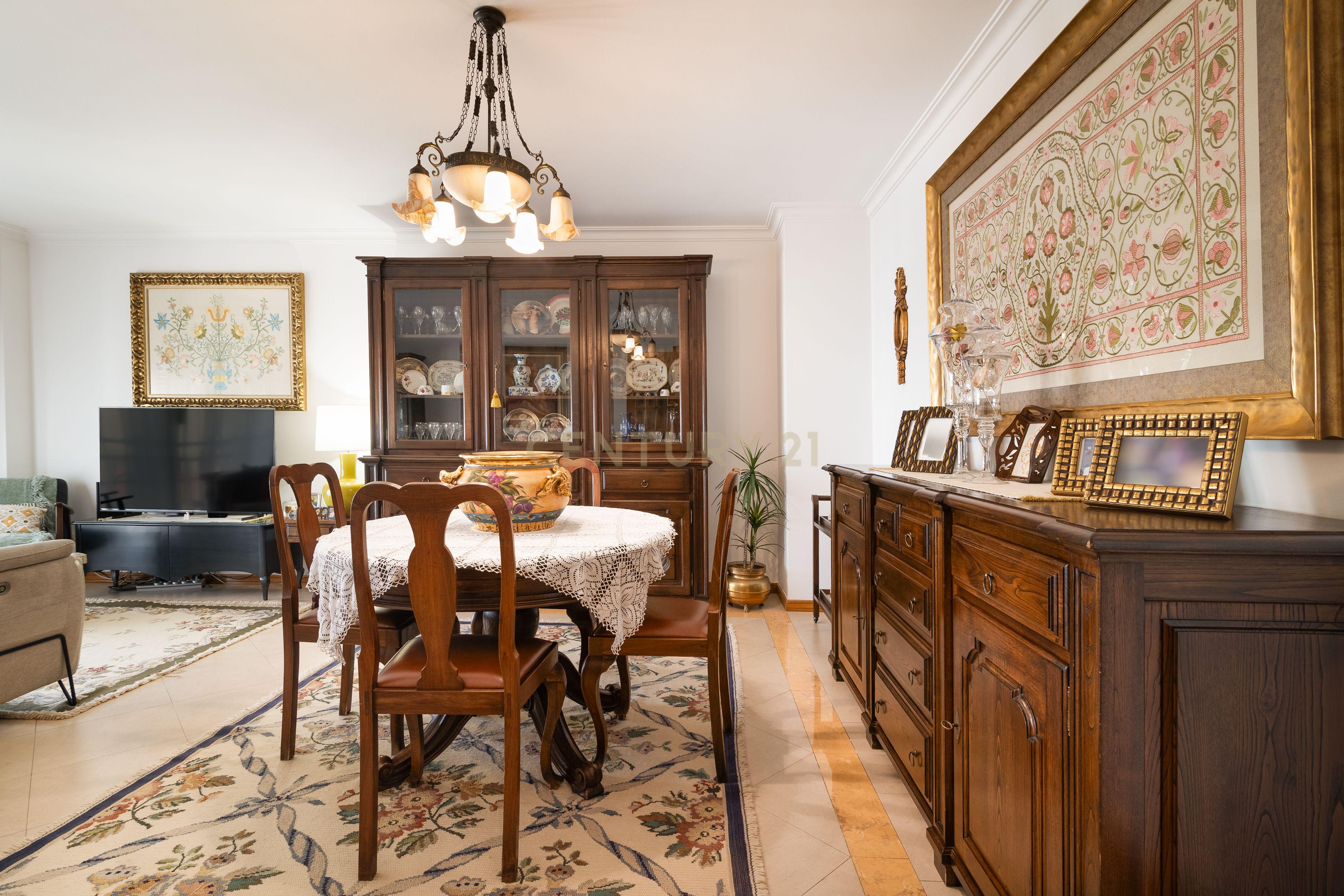 Fotografia 7 de T3 NA QUINTA NOVA | ODIVELAS | 124 m² | 2 LUGARES DE GARAGEM