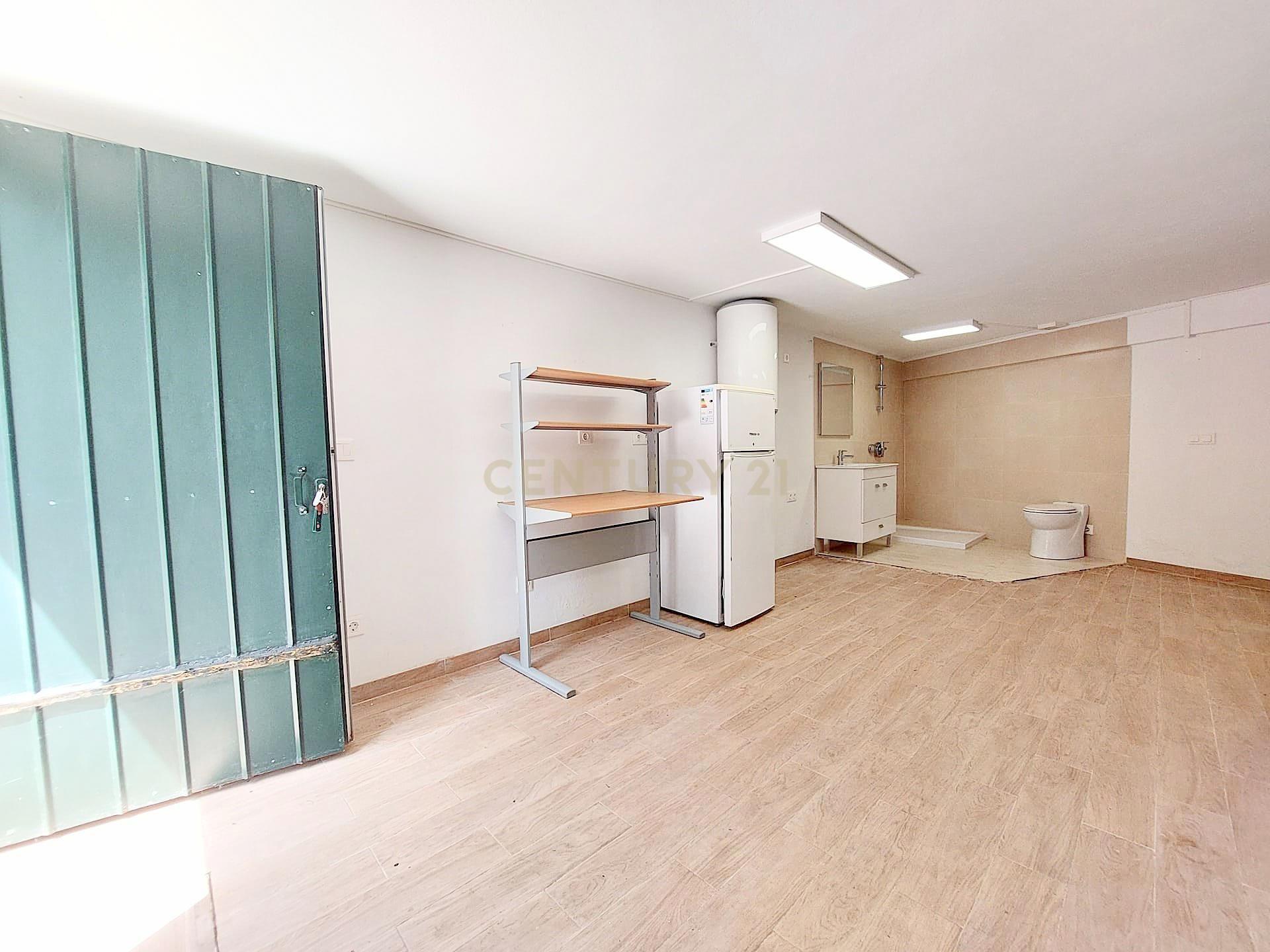 Garagem 34,5 m2 | Janelas | Casa de banho | Eletricidade | Água - Image 3