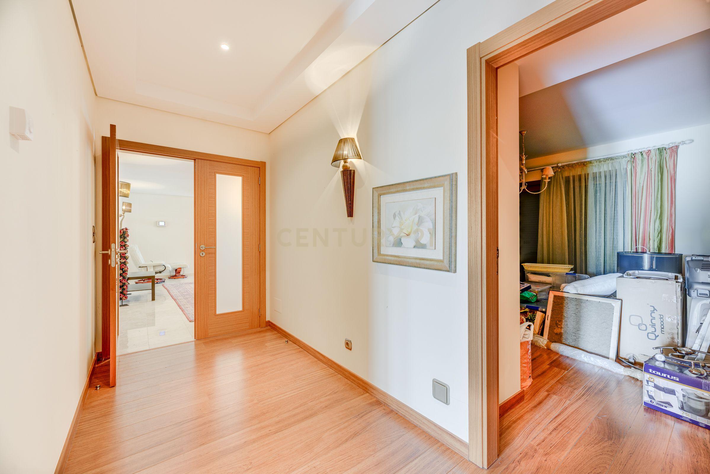 Moradia T7 de sonho! - Image 30
