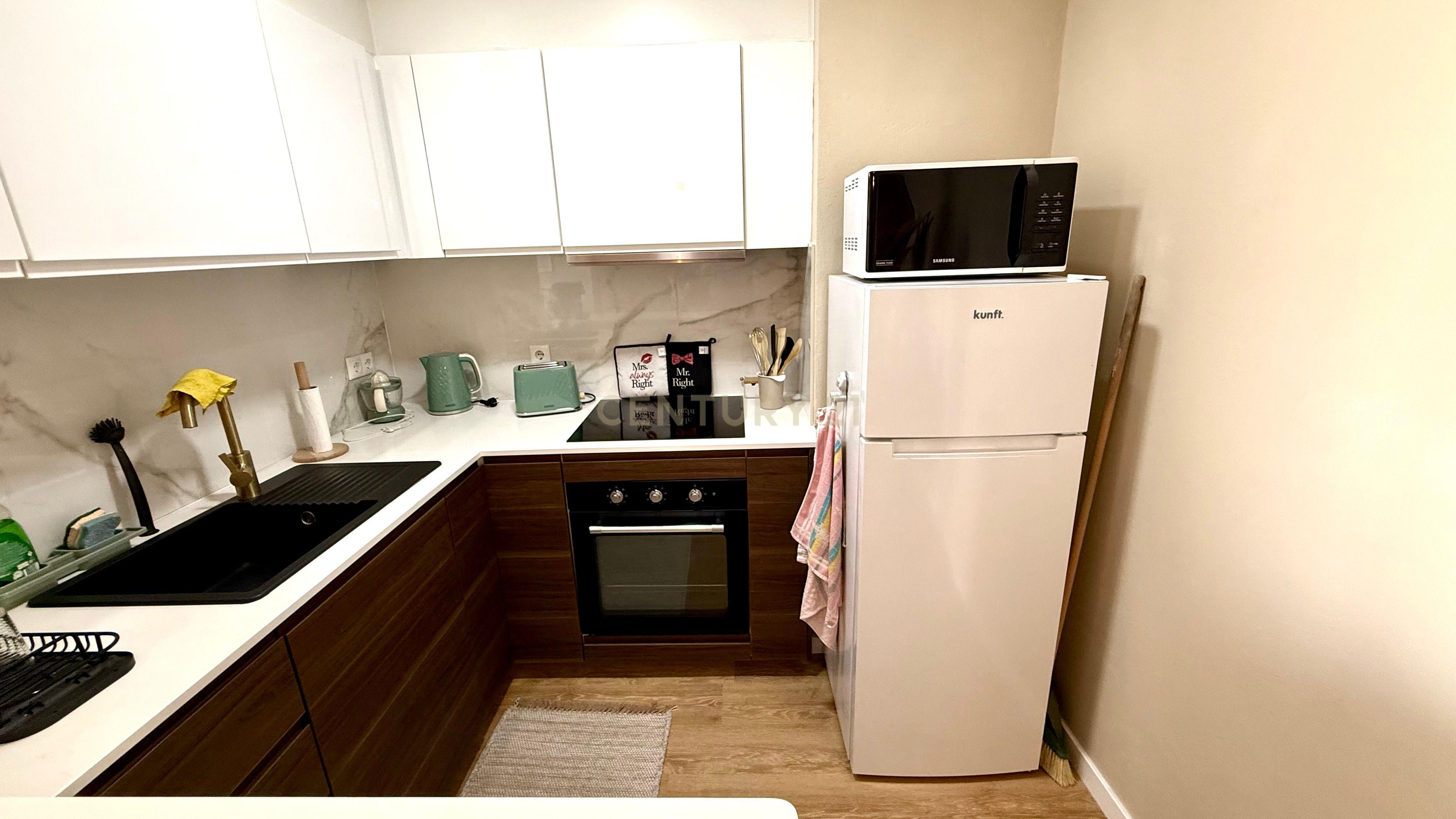Fotografia 11 de Apartamento T2 renovado em Armação de Pêra a 500 metros da praia.