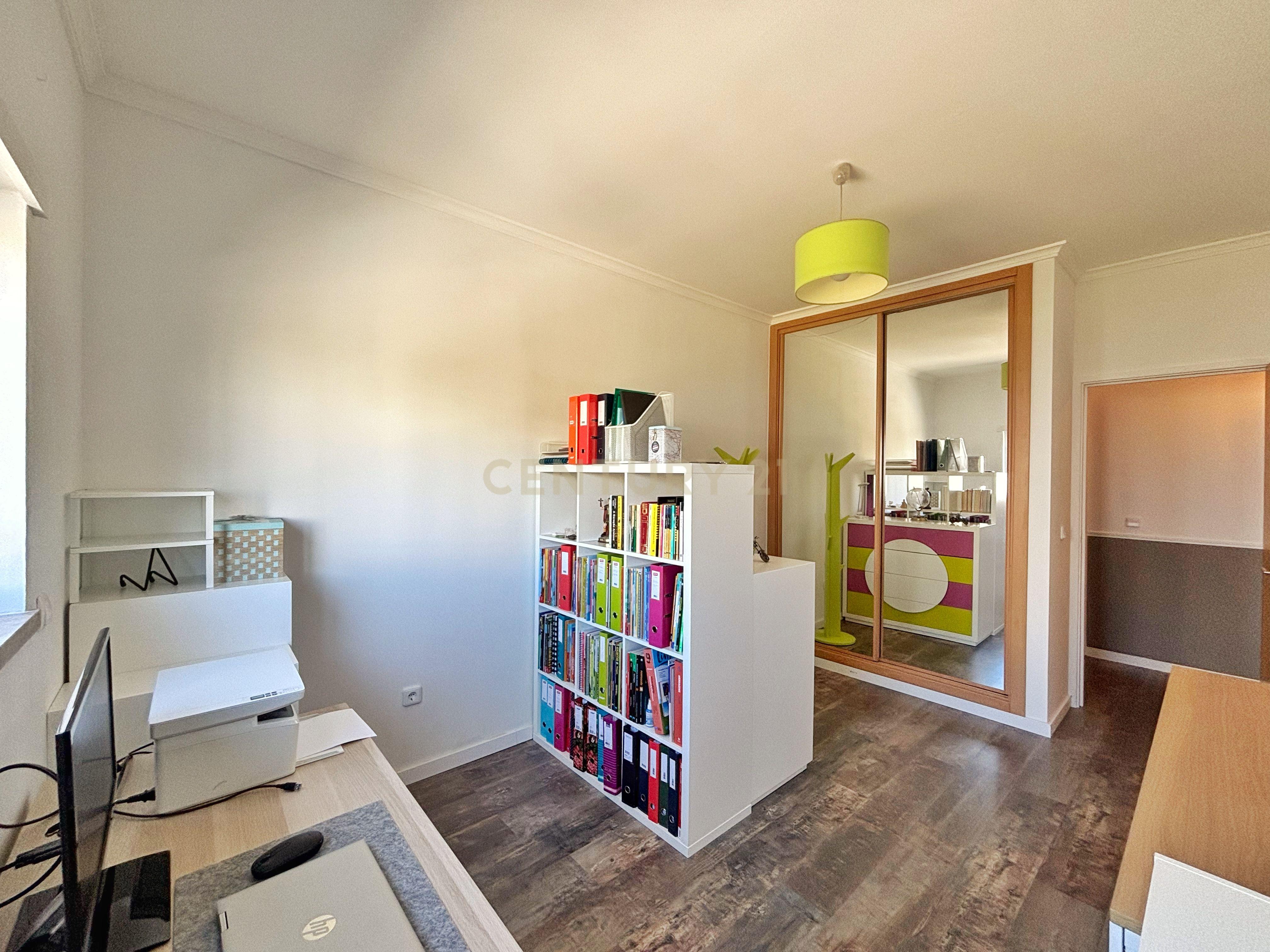 Oportunidade - Apartamento T3 em Portimão - Image 11