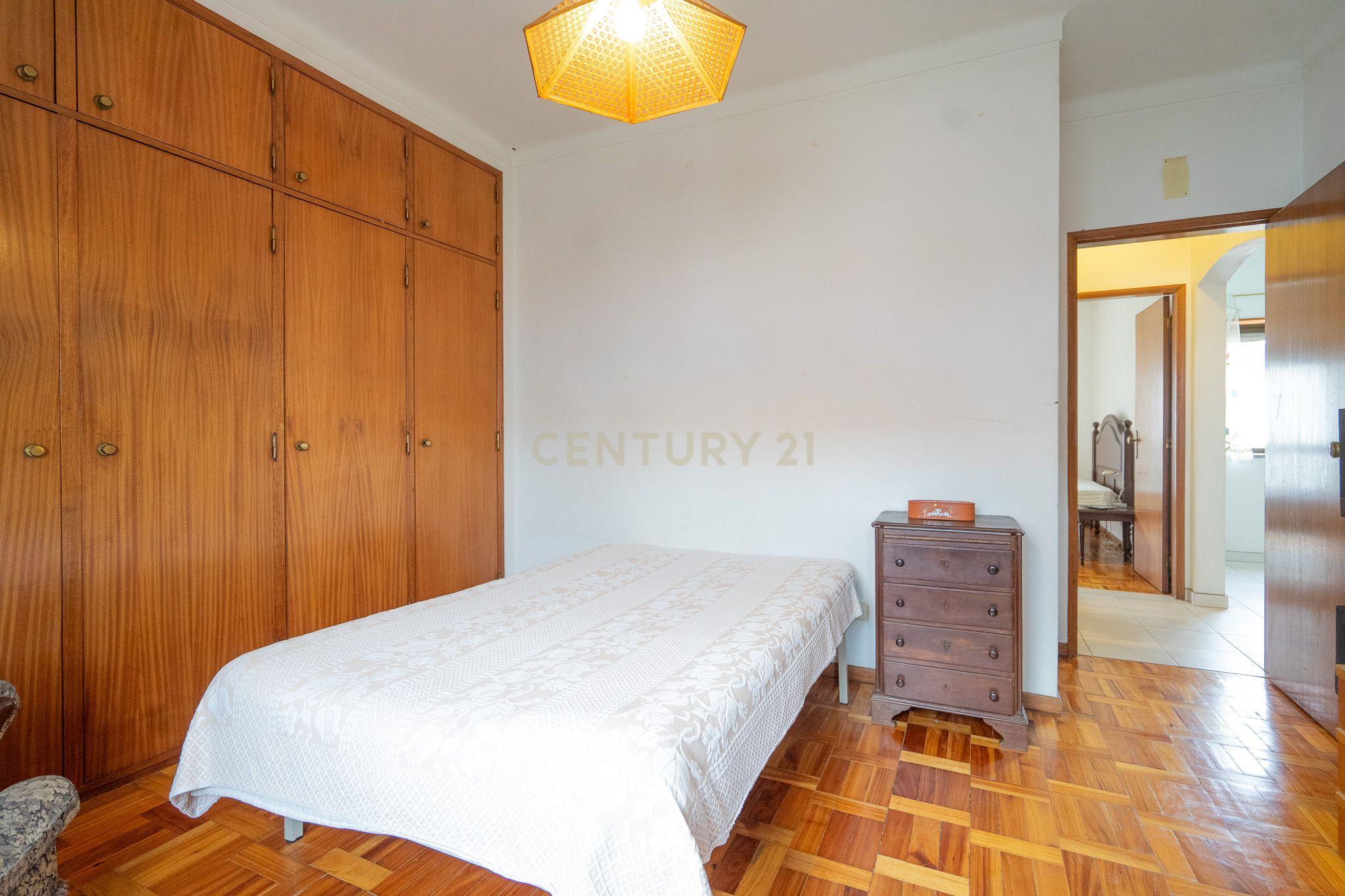 Moradia T3 com jardim e logradouro - Lousã em zona tranquila - Image 34