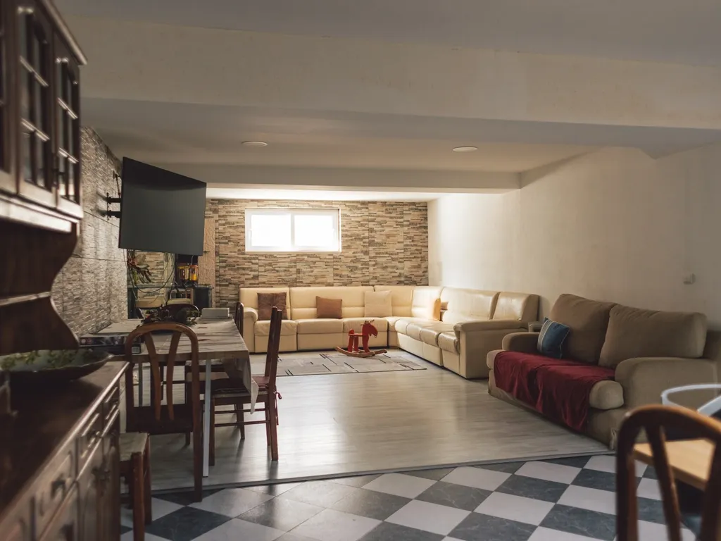 Moradia Isolada T4+2 com Piscina | Lazarim – Charneca da Caparica - Image 50