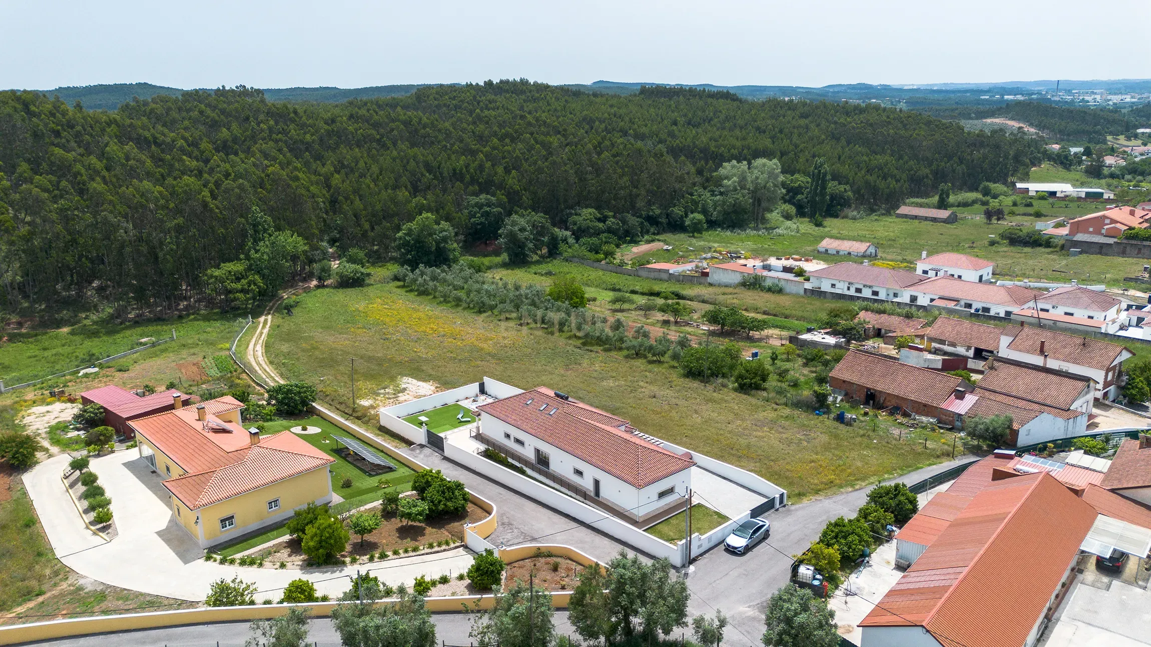 Viva Entre a Serra e Lisboa | Moradia Térrea Nova com Terreno Excecional, junto às Salinas de Rio Maior. - View 3