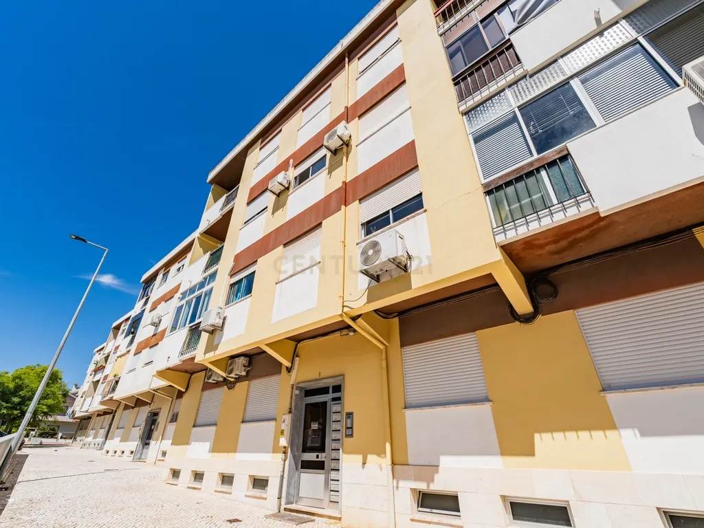 Apartamento T3 em Corroios - Alto do Moinho - Image 29