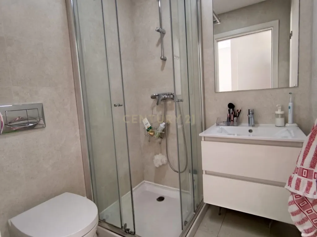 Apartamento T2 na Urbanização Solvillas, Odivelas – Espaço, Luz e Conforto - Image 20