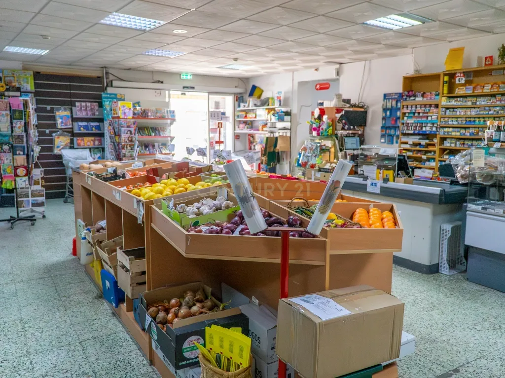 Oportunidade Única de Negócio em Santa Bárbara de Nexe – Faro - Image 3