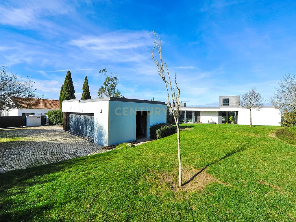 Moradia térrea T6 Serra da Azóia - Sesimbra - Image 61