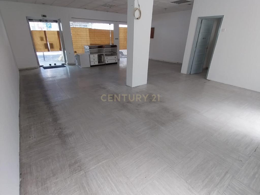 Espaço Comercial na Cova da Piedade / Almada - Image 14