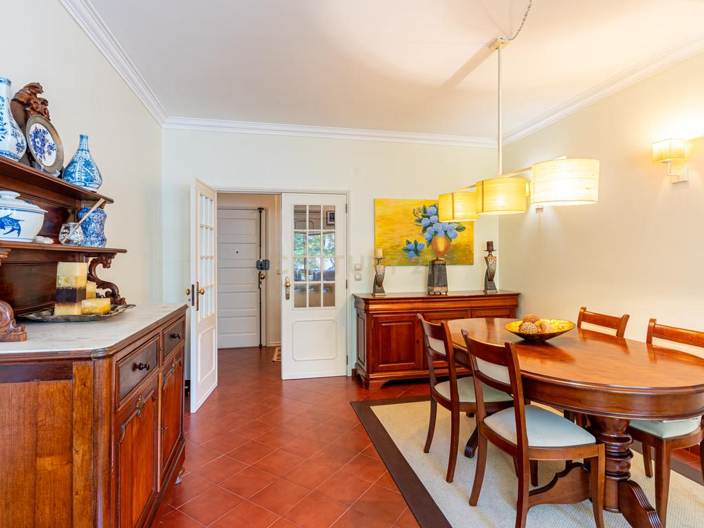 Apartamento T2 Junqueiro - Carcavelos - Cascais com varanda - Image 6