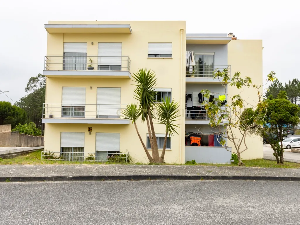 Apartamento T3 Espaçoso com elevador em Pataias, Alcobaça com Vista para o Campo - Image 2