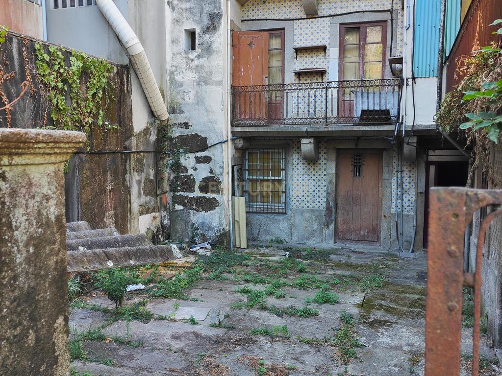 Imóvel de Investimento Estratégico na Boavista, Porto - Image 2