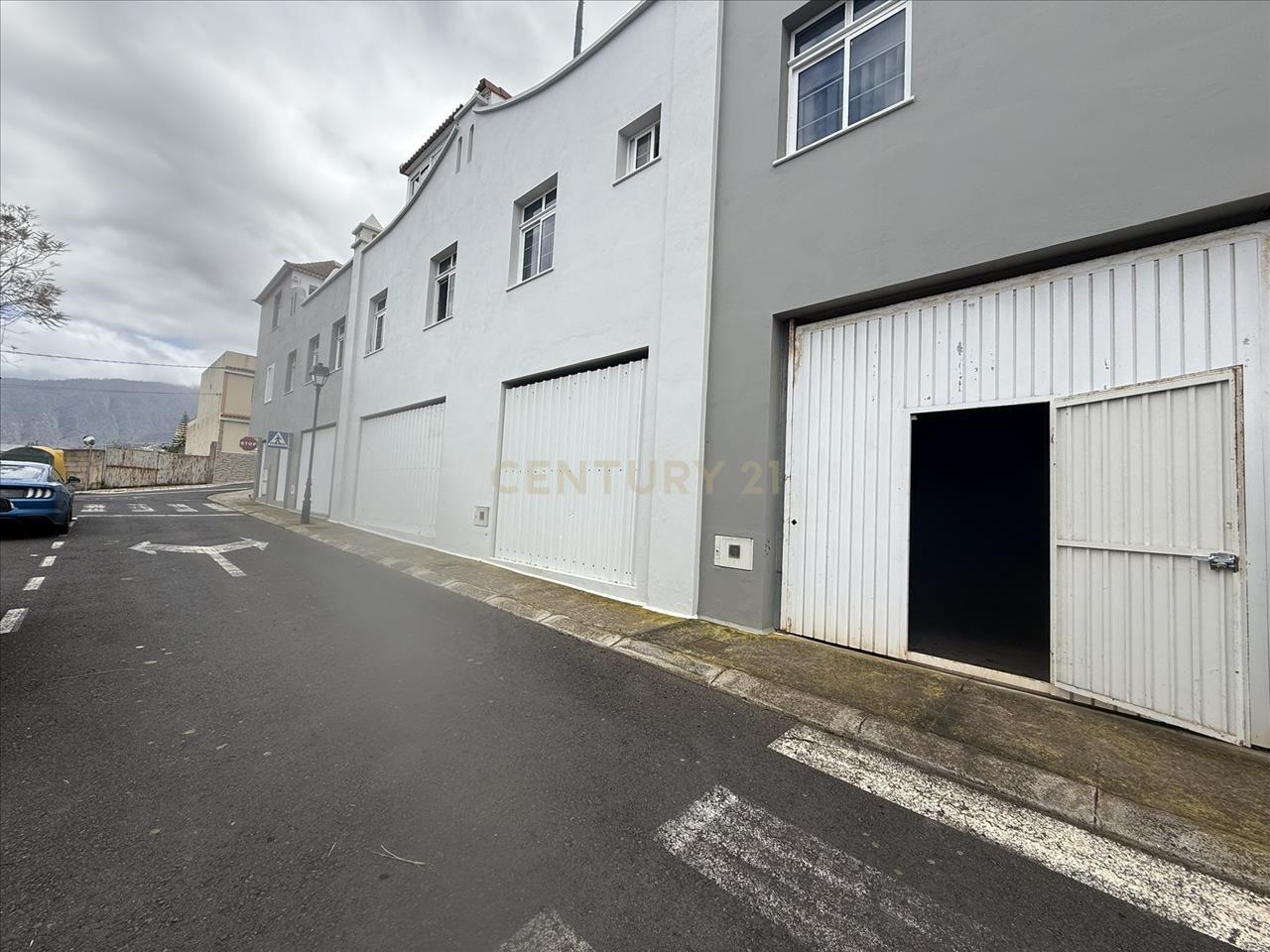 - Image 1