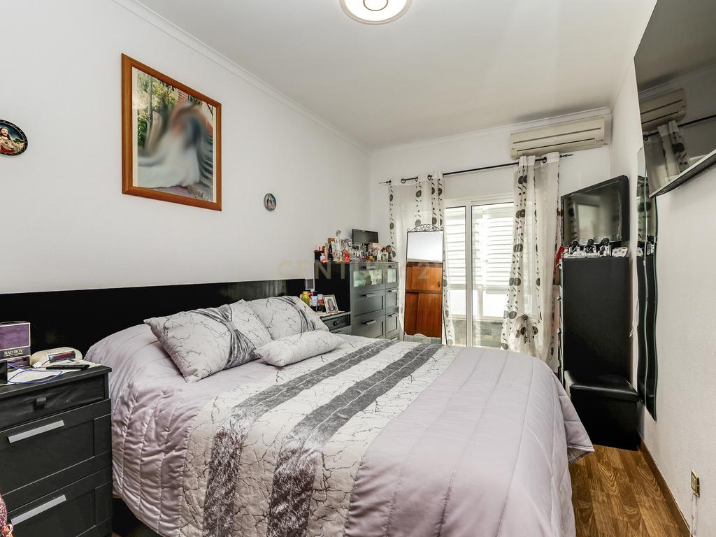 Apartamento T2 com 87 m² em excelente estado – São João da Talha - Image 15