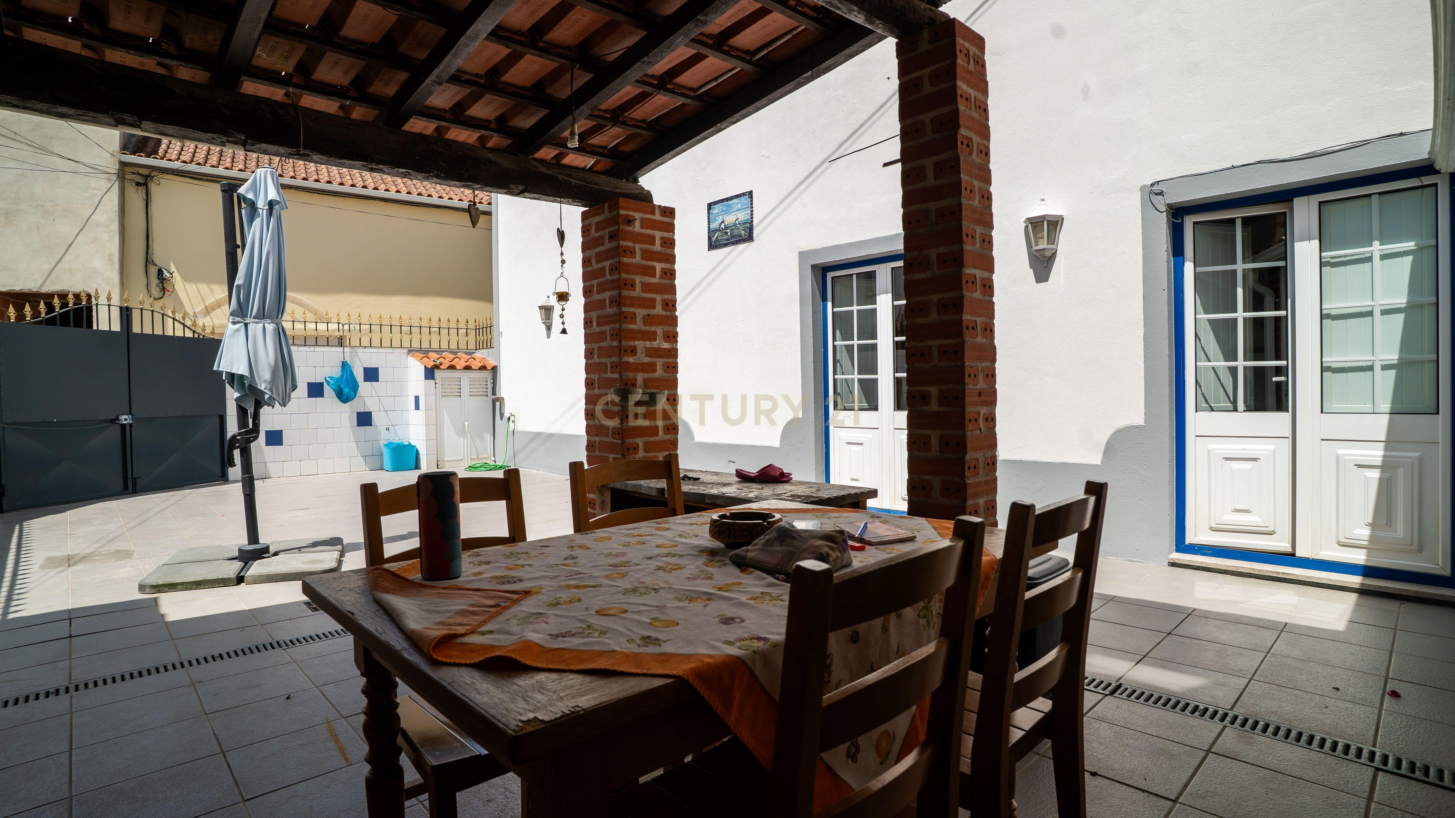🏡 Moradia T4 Impecável em Olho Marinho – a poucos minutos de Peniche! - Image 39