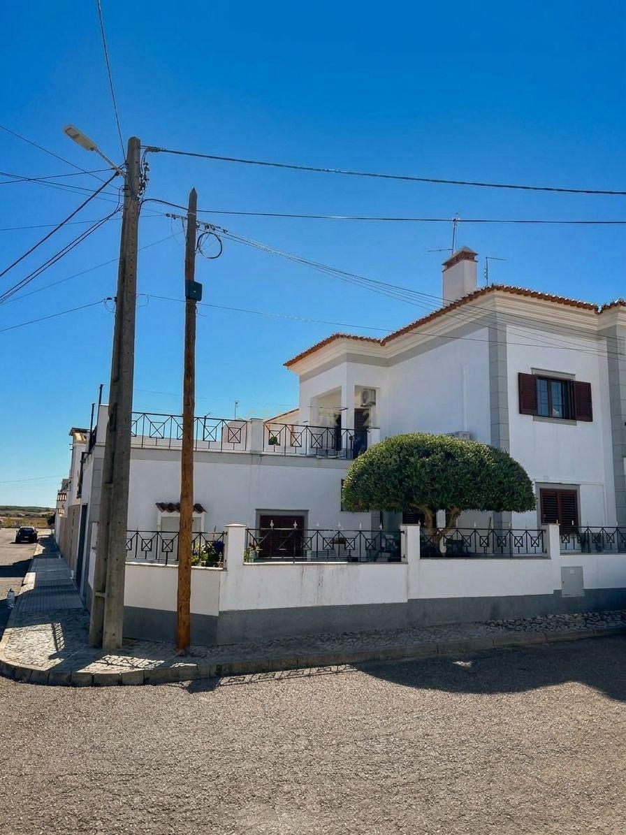 Moradia T4 à venda em Nossa Senhora da Expectação, Campo Maior — foto 2