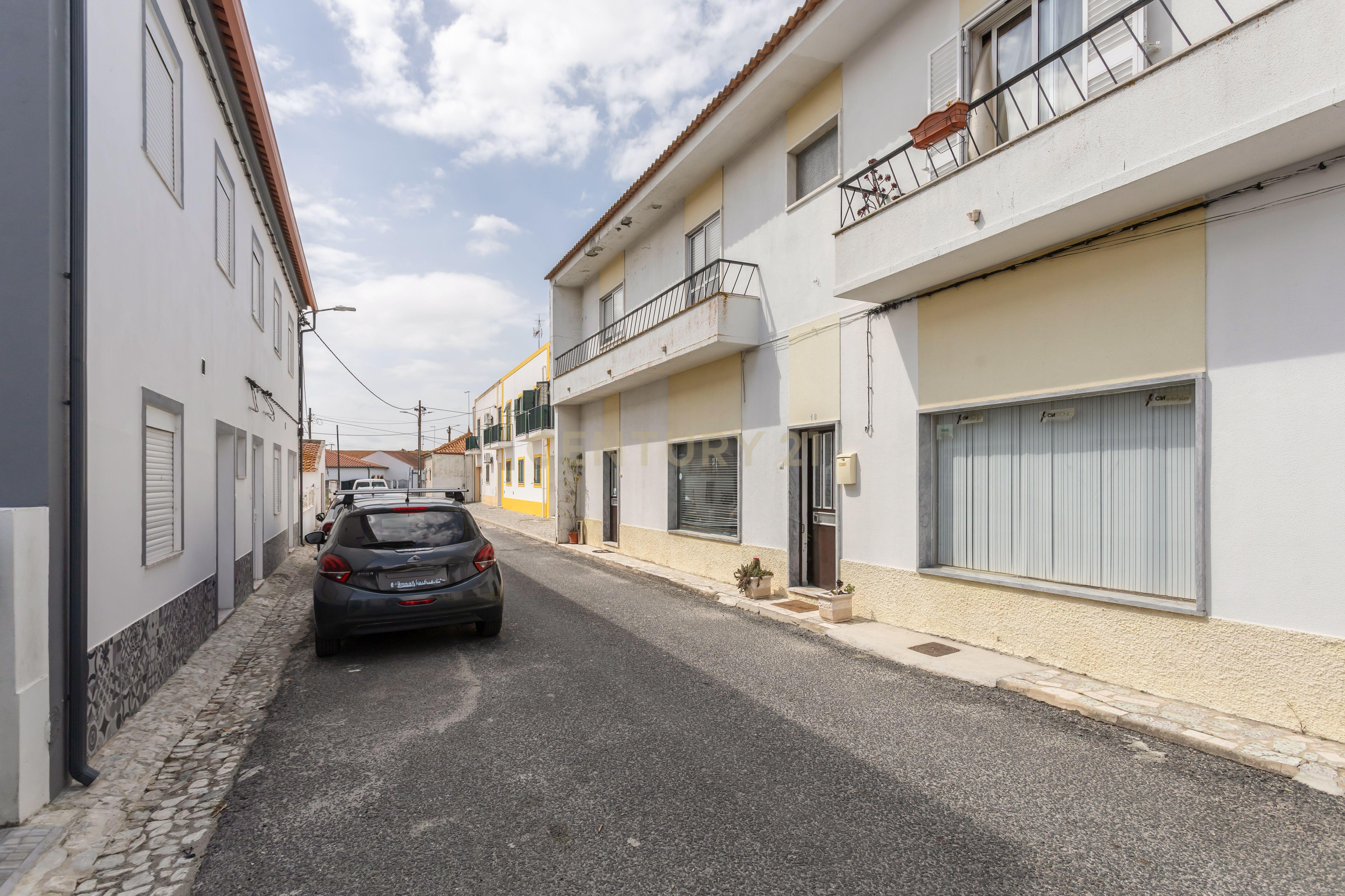 Oportunidade Única loft por 100.000€ a 15 minutos de Setúbal - Image 16
