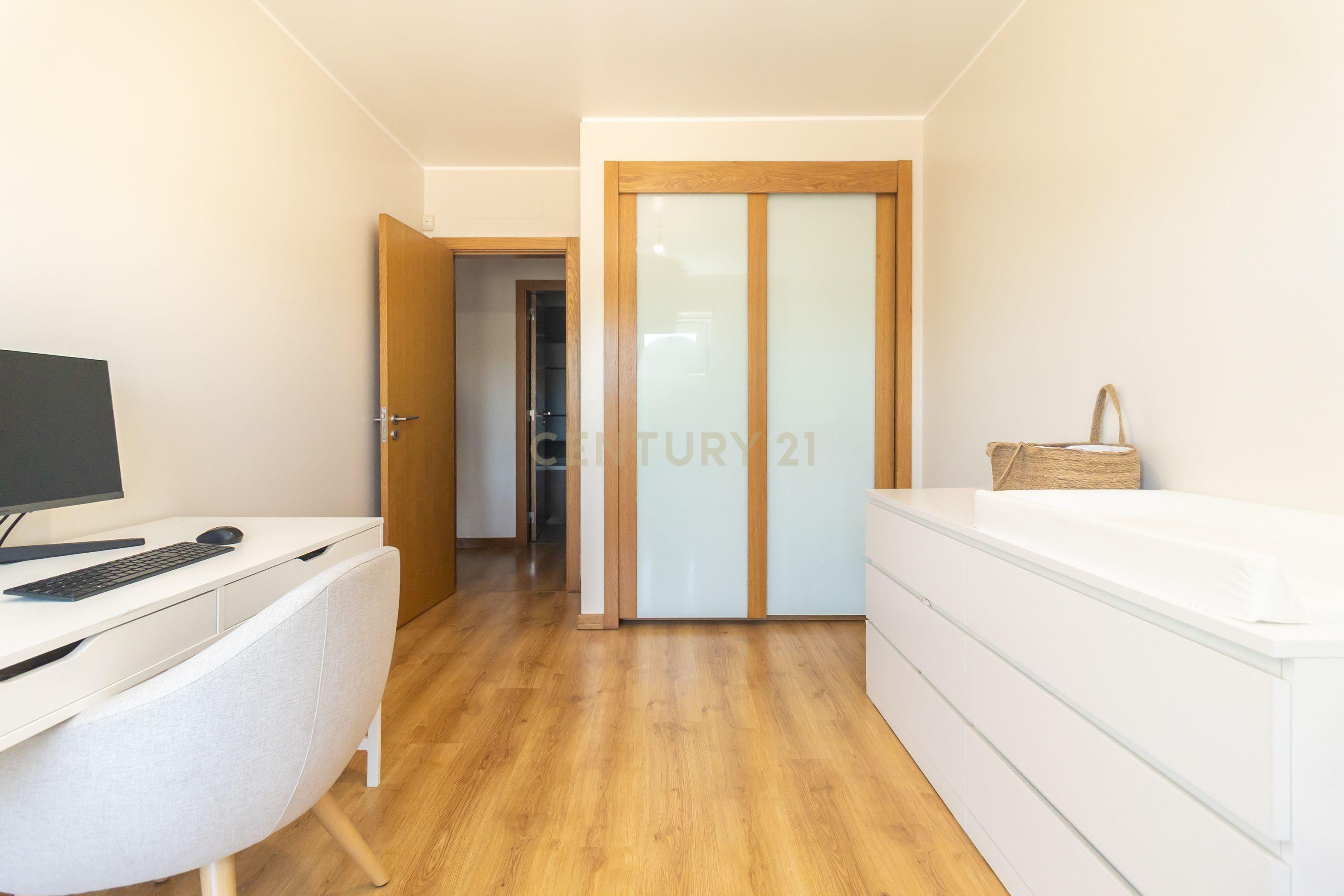 Apartamento T3 à venda em Charneca de Caparica e Sobreda, Almada — foto 16