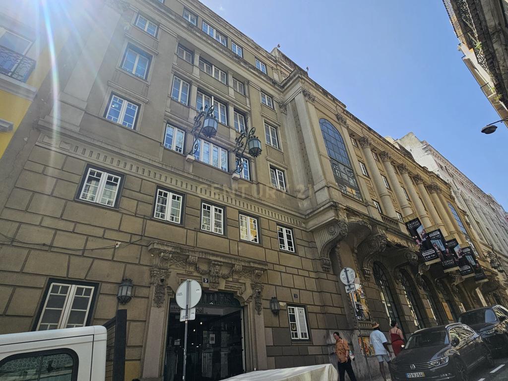 Arrecadação Chiado  - Oportunidade Única por 43.000€ - Image 20