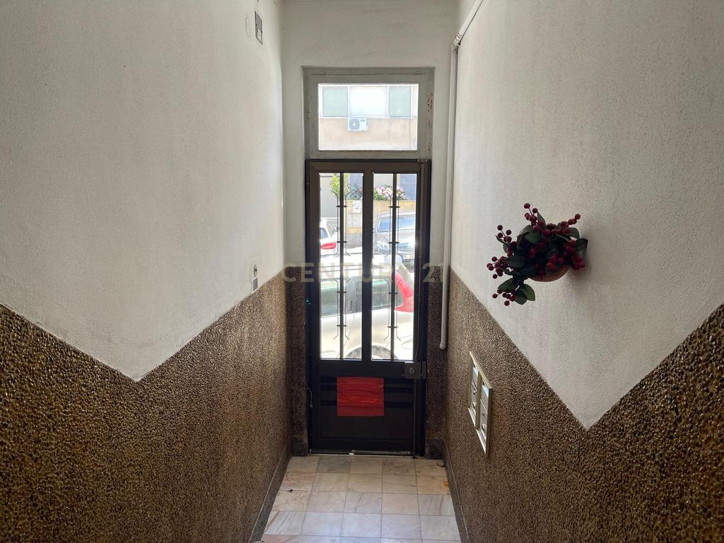 Apartamento T2 em Odivelas - Perto de Todas as Comodidades - Image 2
