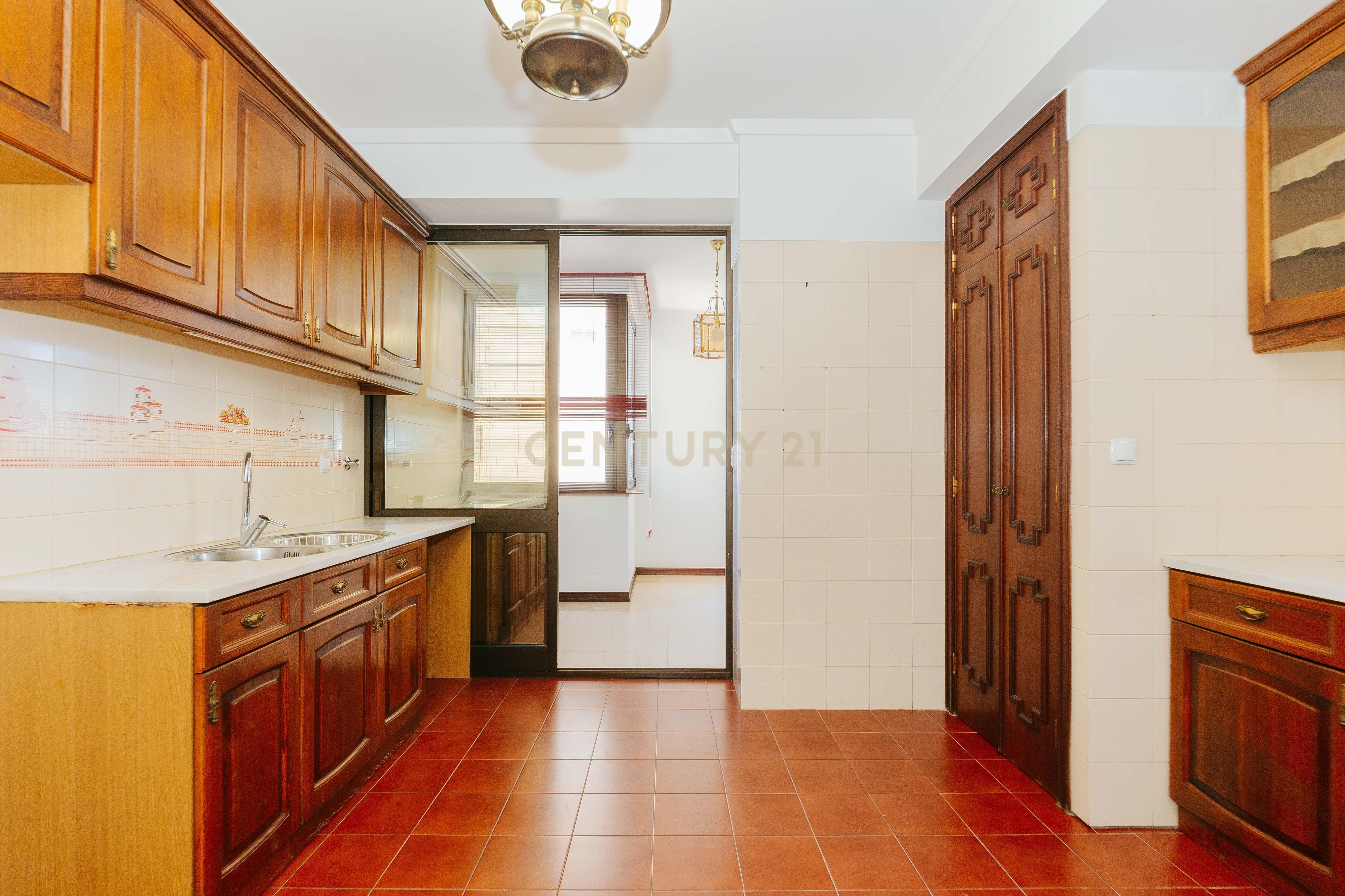 Fotografia 6 de Apartamento T3 - Restelo Lisboa