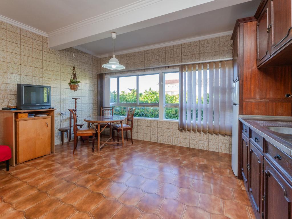 🏡 Moradia com Terreno c/ 300 m2, na Portela da Azóia - Image 14