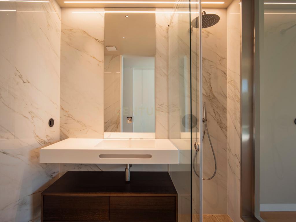 Moradia T4 na Verdizela — Design, Luz e Piscina num Terreno de 1.032 m² - Image 27