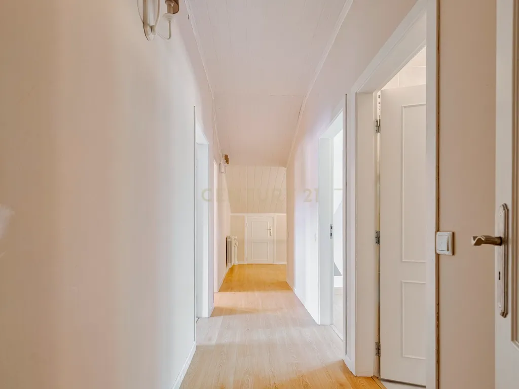 Moradia T4 Exclusiva com Piscina | Vista Serra da Arrábida | Setúbal - Image 22