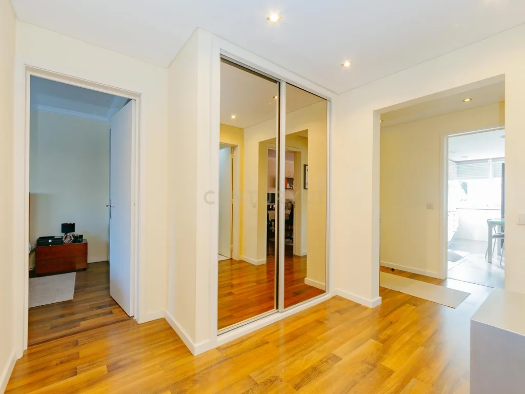 Apartamento T3 com 100,5 m² em Alfornelos com Arrecadação no piso -1 - Image 18