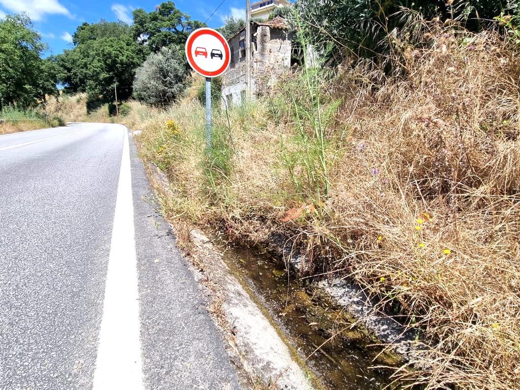 Moradia em ruina repleta de belas histórias, para reconstruir, no coração do Douro em Frende, Baião - Image 40