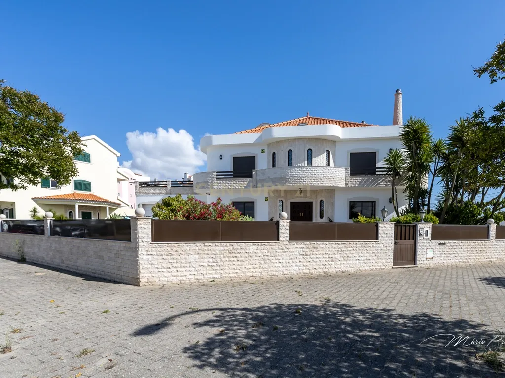 💥 Excelente Moradia T4 – Samouco – Alcochete 💥 - Image 2