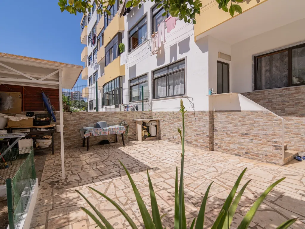 Apartamento T1 em Portimão - Oportunidade Única! - Image 21
