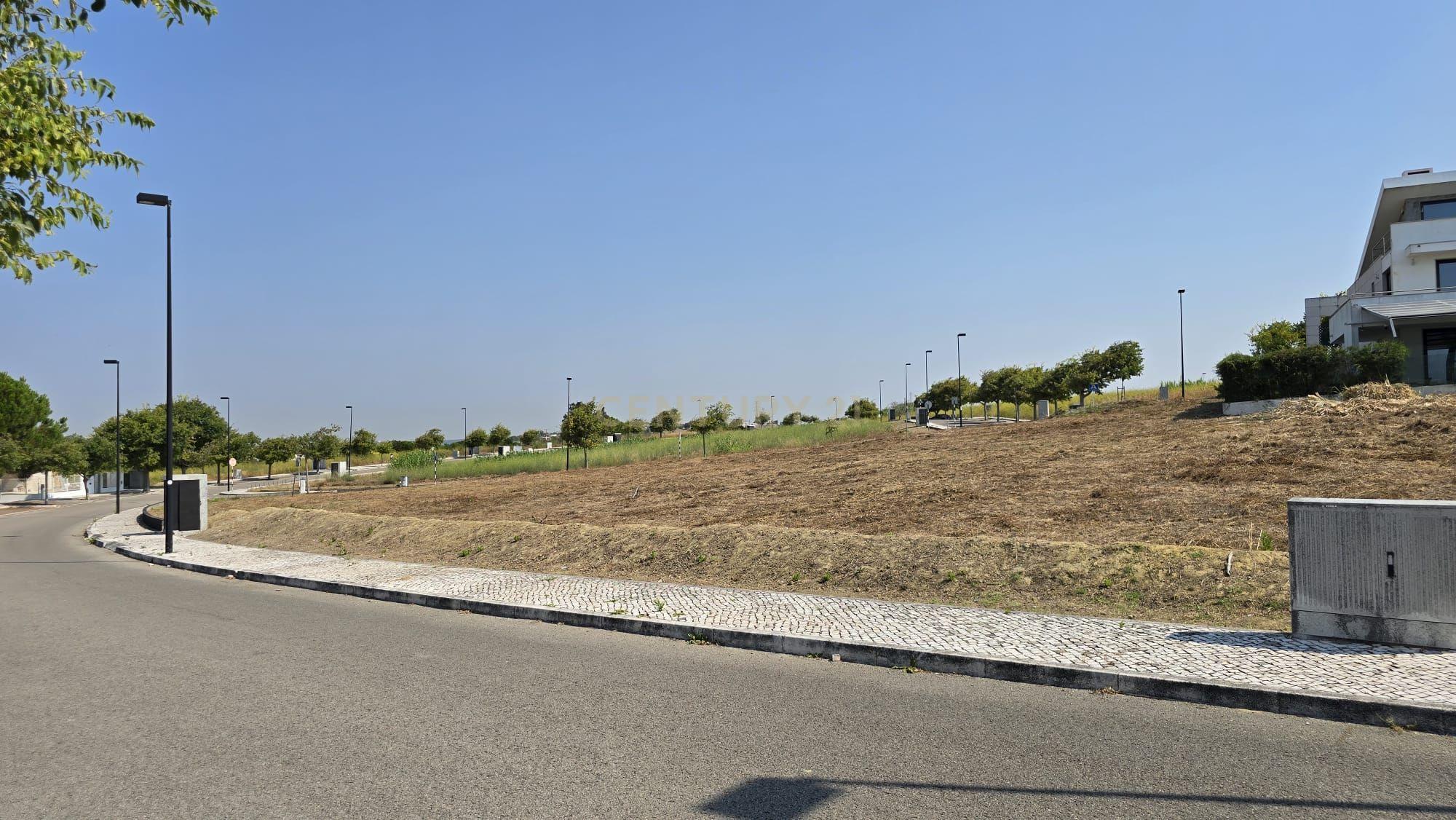 Fotografia 7 de 702 m² de Exclusividade num Novo Condomínio na Aldeia dos Capuchos, Caparica
