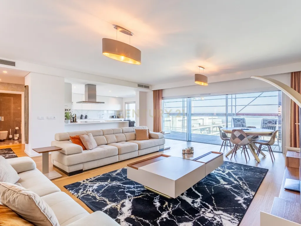 Penthouse T3 Duplex com Vista Rio Panorâmica em Alcochete - Image 2