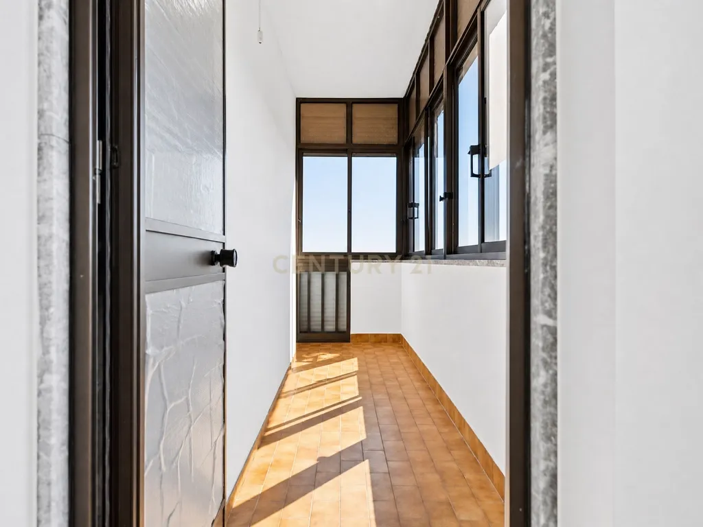 Apartamento T4 para arrendamento - 1800€ - Image 18