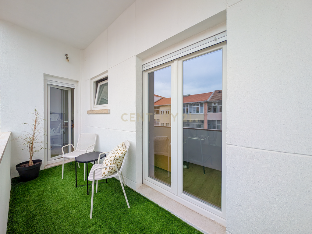 Apartamento de 3+1 assoalhadas totalmente renovado. - 2 Varandas - Image 19