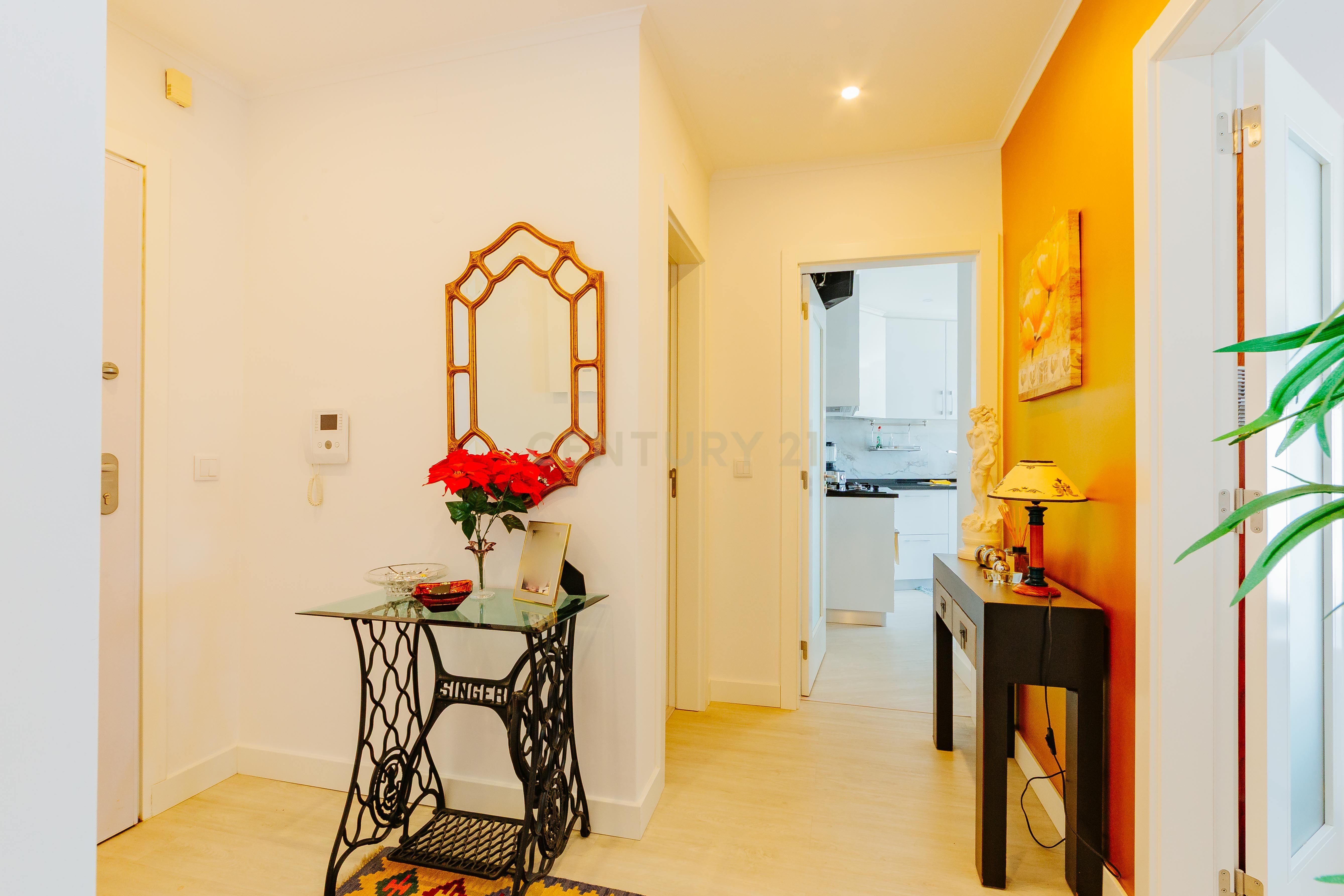Apartamento T3 totalmente remodelado com Vista Panorâmica no Parque das Nações - Image 10