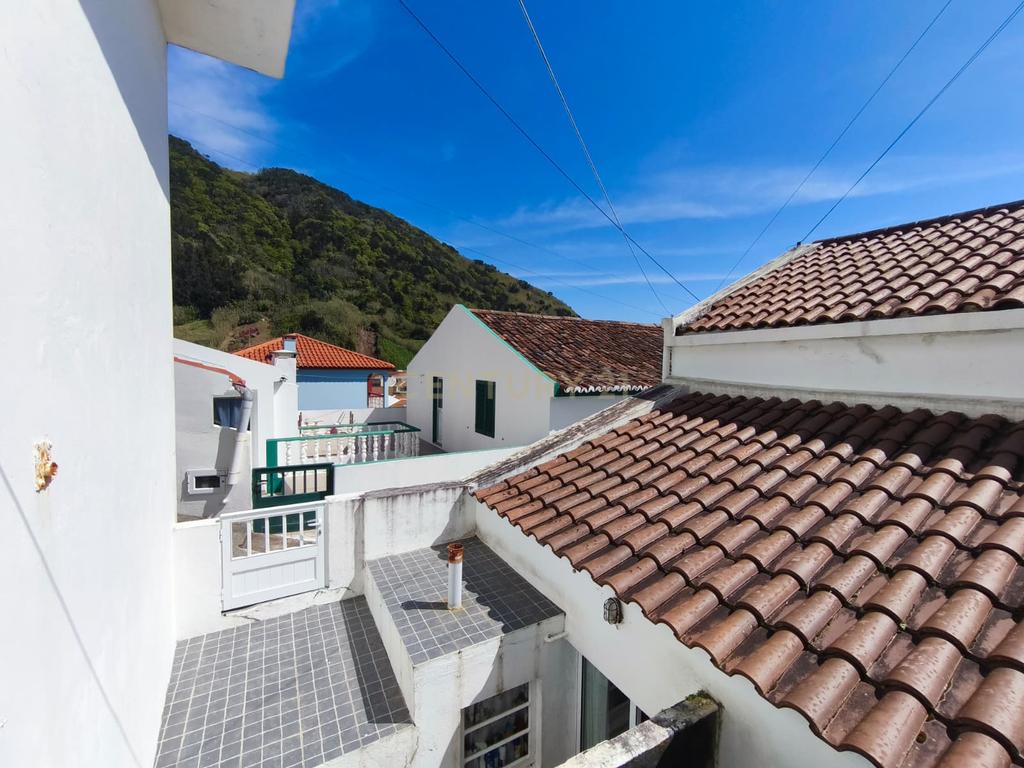Moradia T3 c/Vista Mar 180º e Garagem - Ribeira Quente - Image 5
