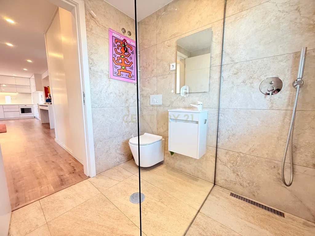 Apartamento T3 Remodelado com Vista Mar – Mindelo, Vila do Conde - Image 16