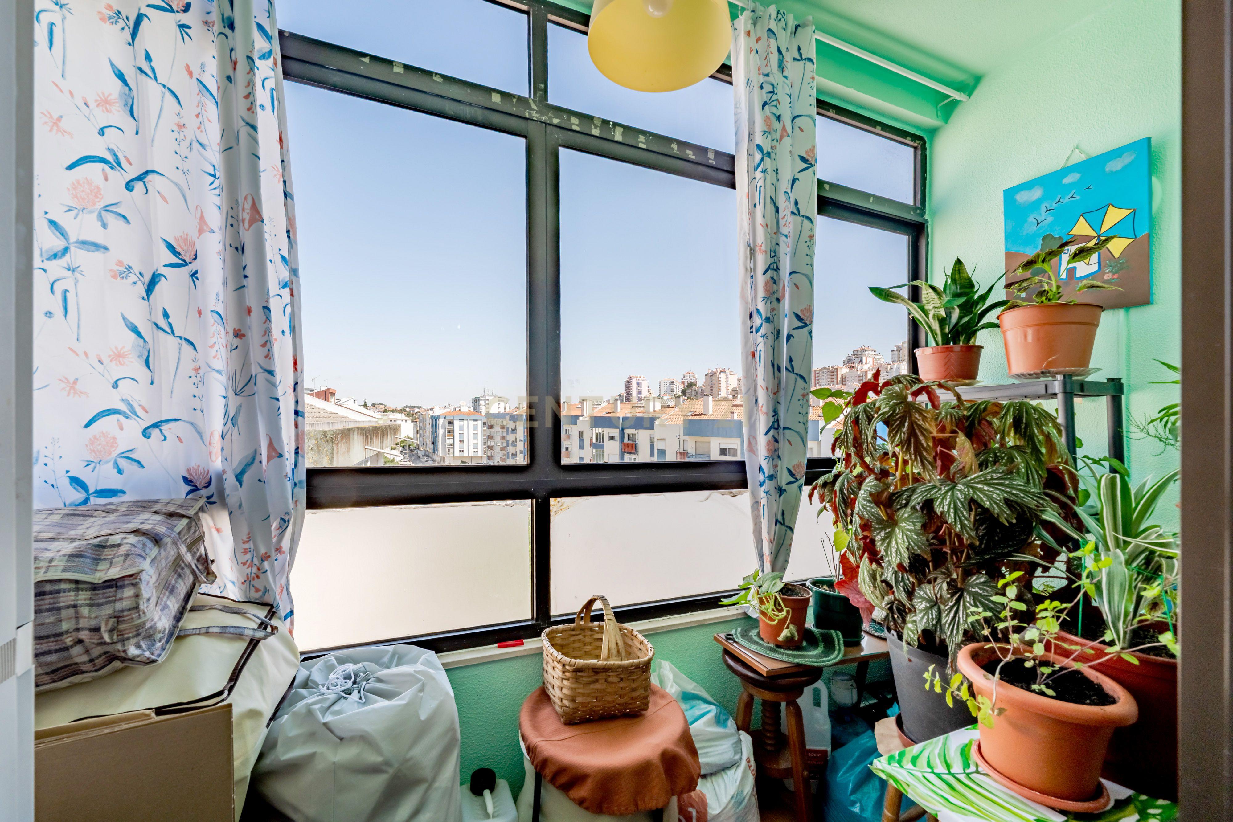 Fotografia 6 de Apartamento T2 em Algueirão Mem Martins com EXCELENTE LOCALIZAÇÃO