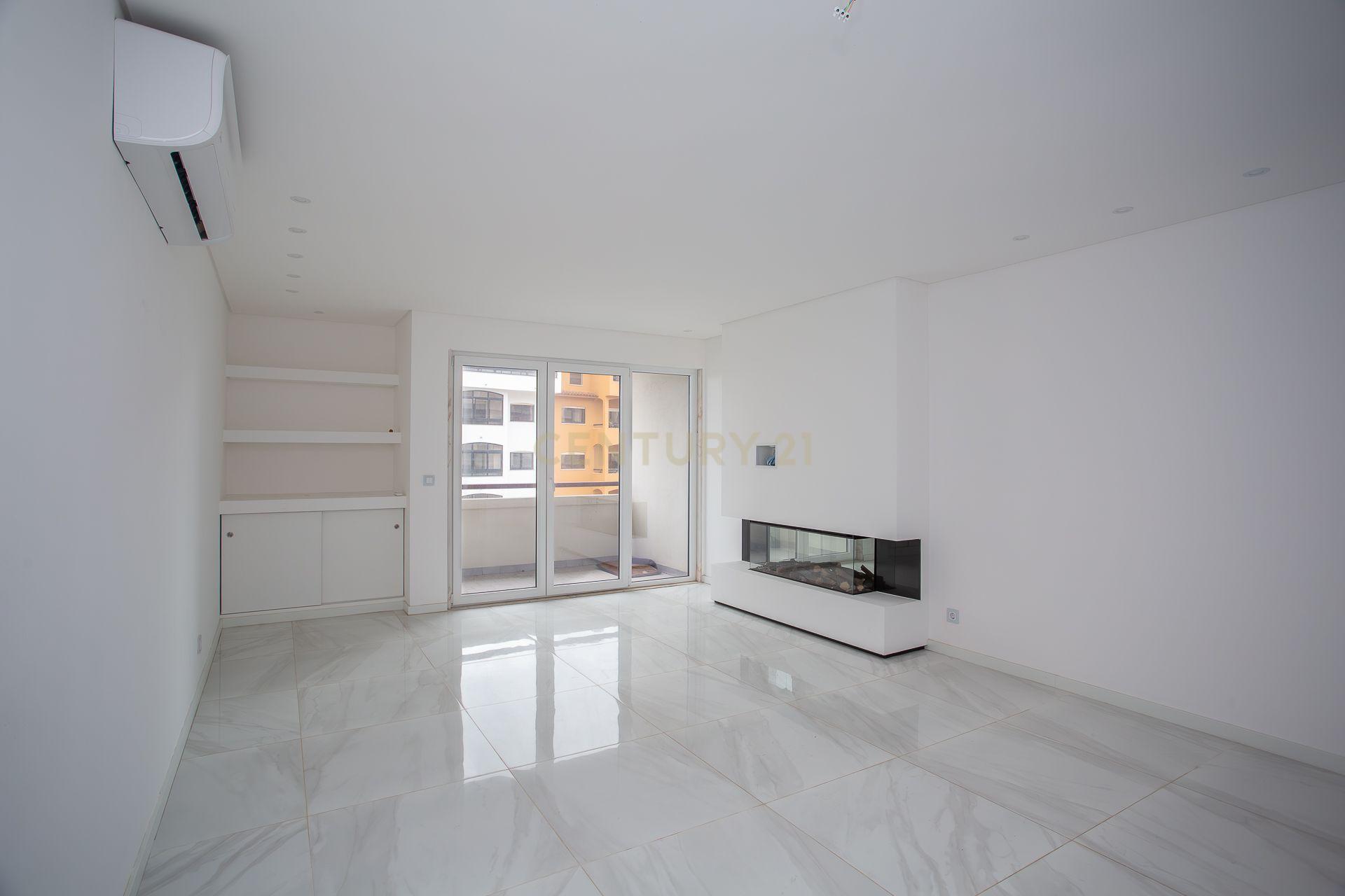 Fantástico apartamento no Bairro do Rosário | Cascais - Image 9