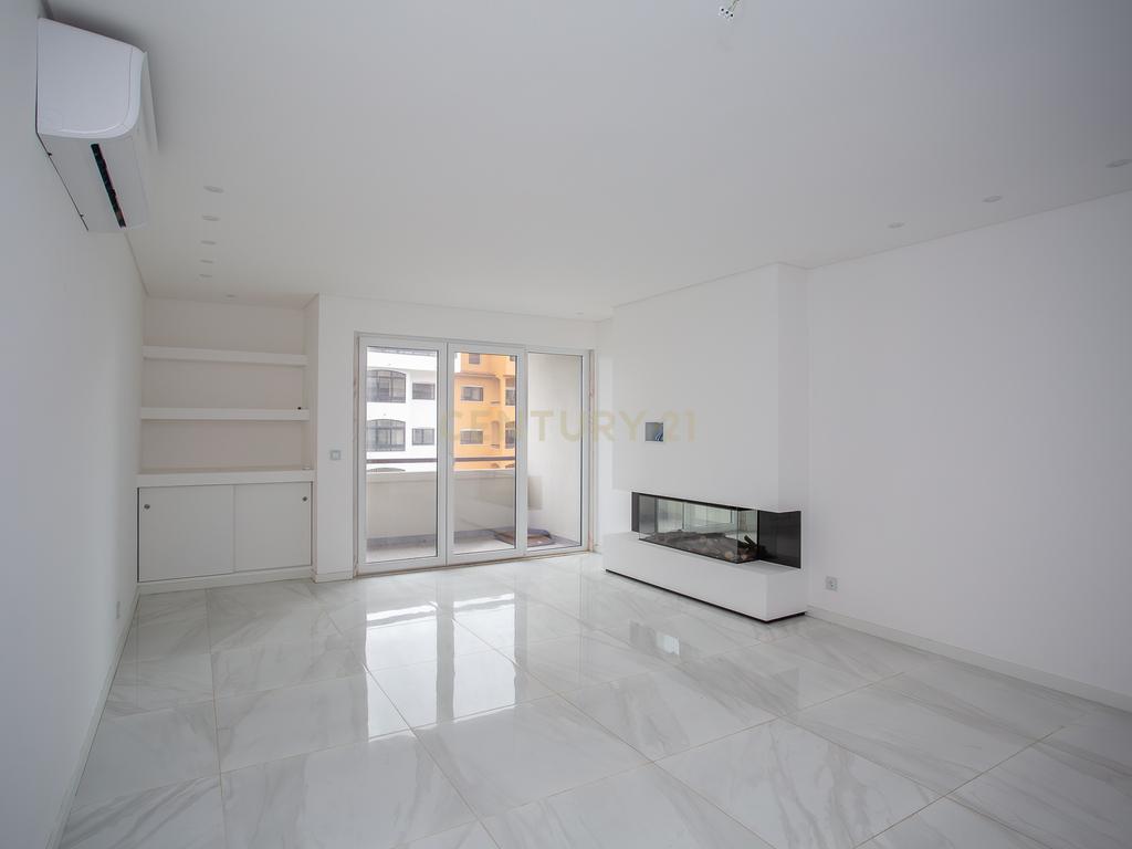 Fantástico apartamento no Bairro do Rosário | Cascais - Image 9