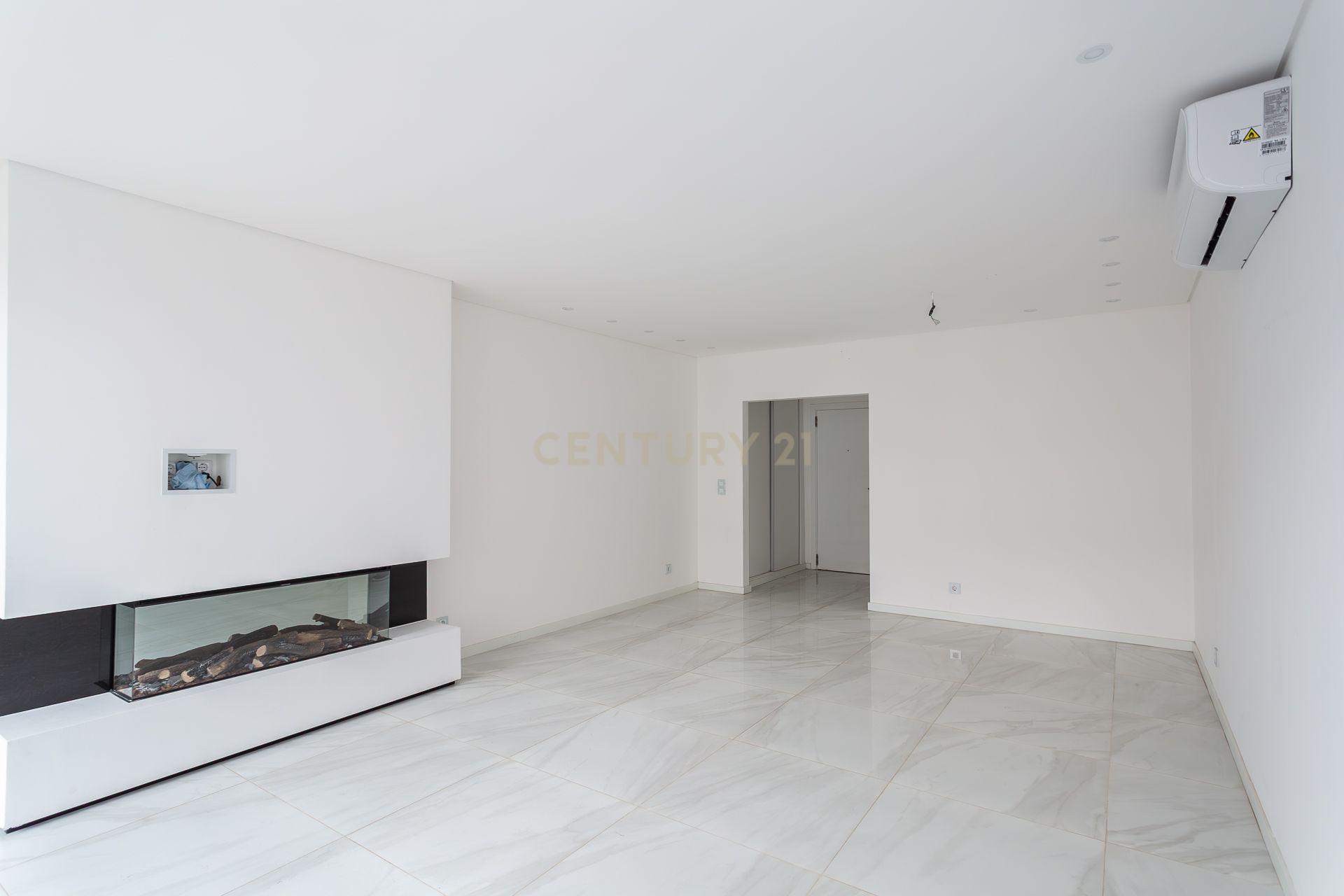 Fantástico apartamento no Bairro do Rosário | Cascais - Image 12