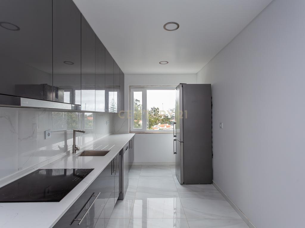 Fantástico apartamento no Bairro do Rosário | Cascais - Image 18