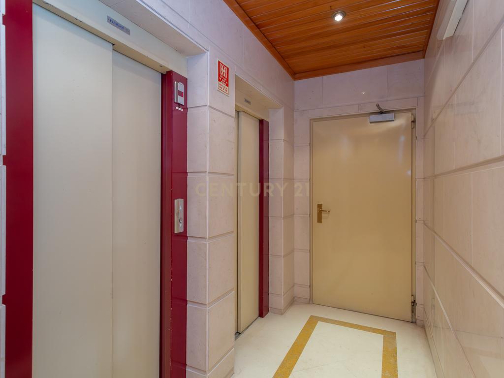 Fantástico apartamento no Bairro do Rosário | Cascais - Image 5