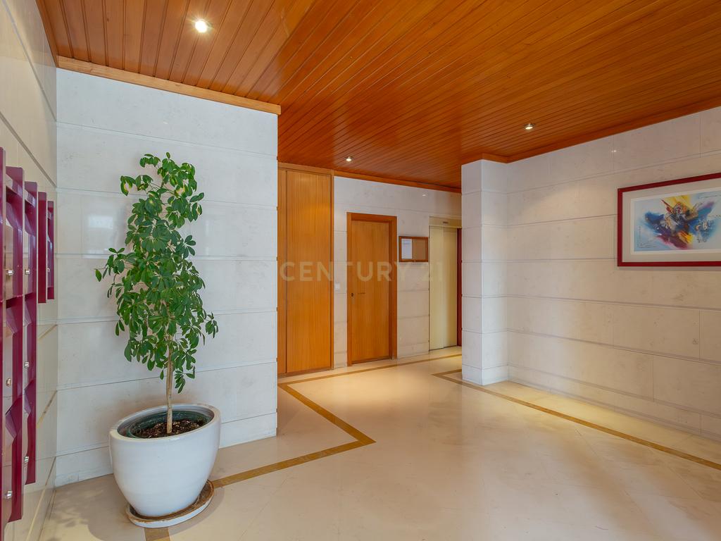 Fantástico apartamento no Bairro do Rosário | Cascais - Image 4